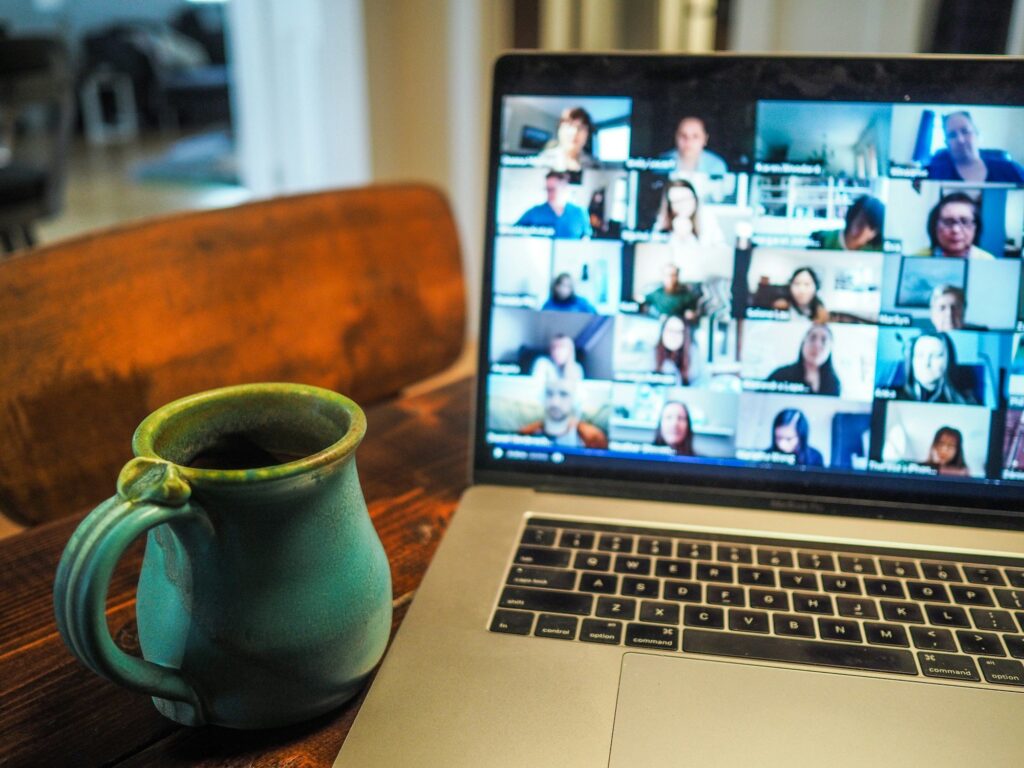 Etiquette for hybrid online meetings cover