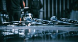 A close up of a pair of skis on the ground