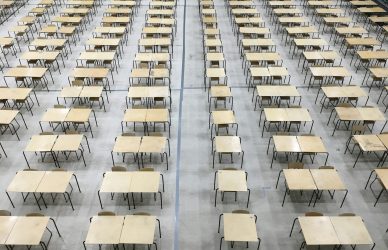 brown desk and chair lot